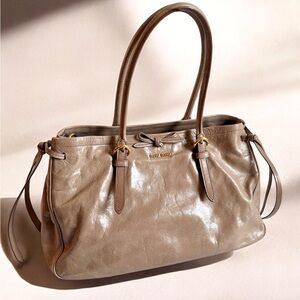 Miu Miu vitello shine bow tote bag